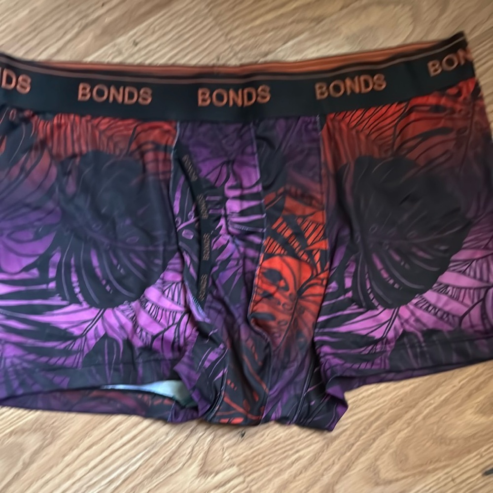 Bonds Light Blue Guyfront Trunk